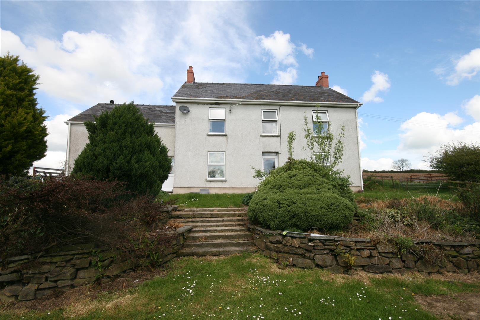 HOUSE FROM GARDEN